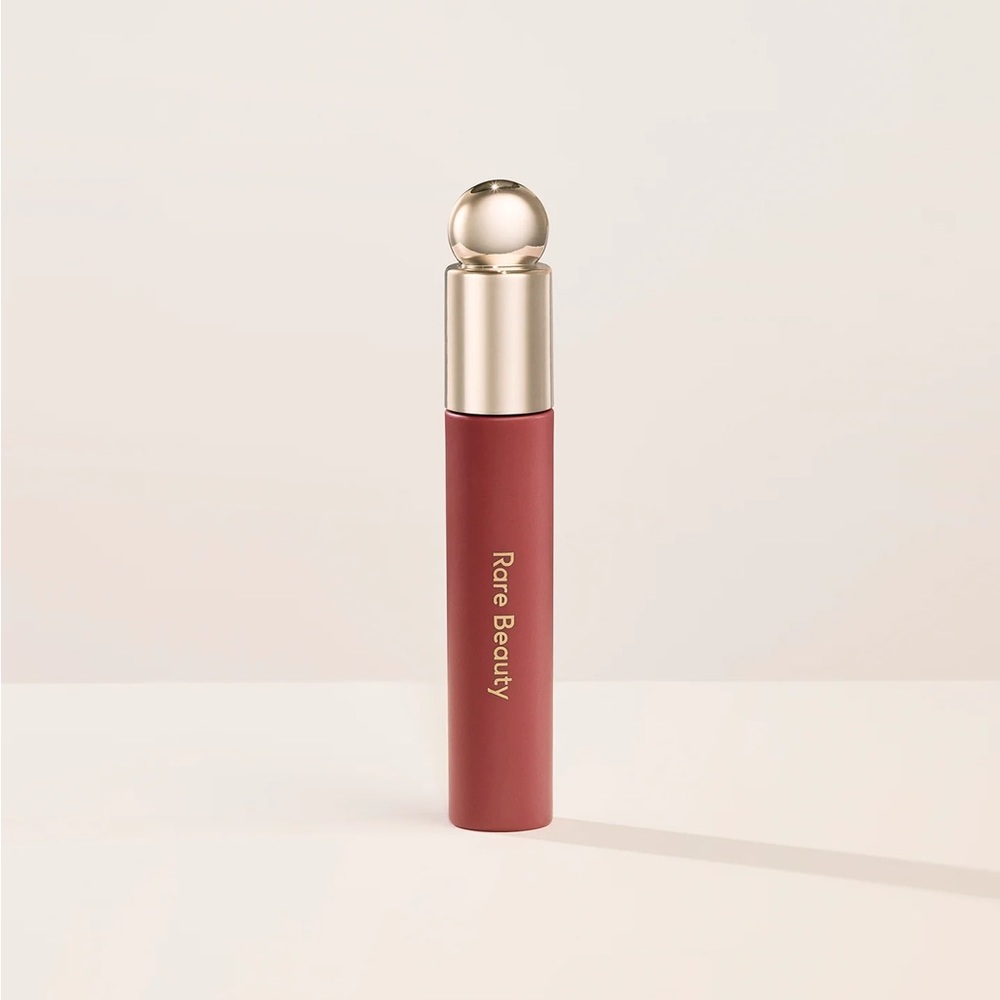 Rare Beauty Lip Oil in Delight NEVER USED